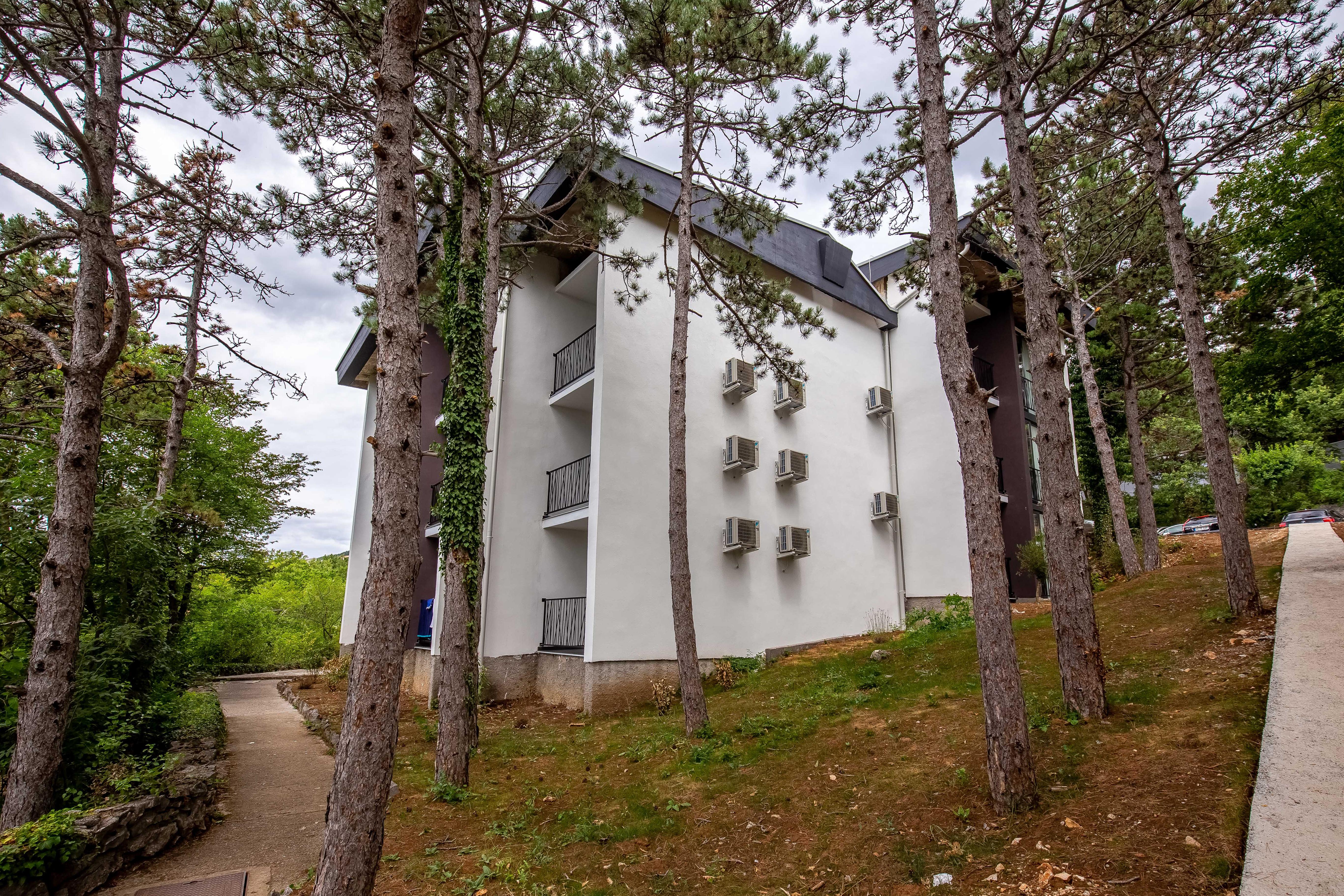 Hotel Omorika Crikvenica Bagian luar foto