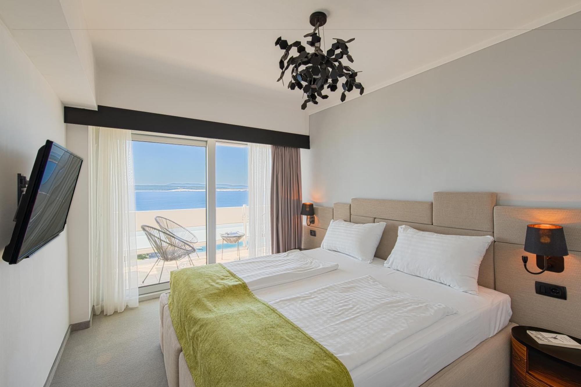Hotel Omorika Crikvenica Bagian luar foto